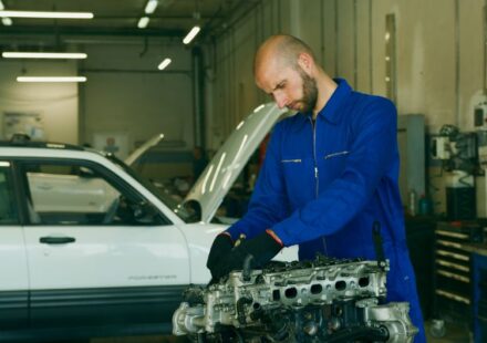 Engine overhaul cost