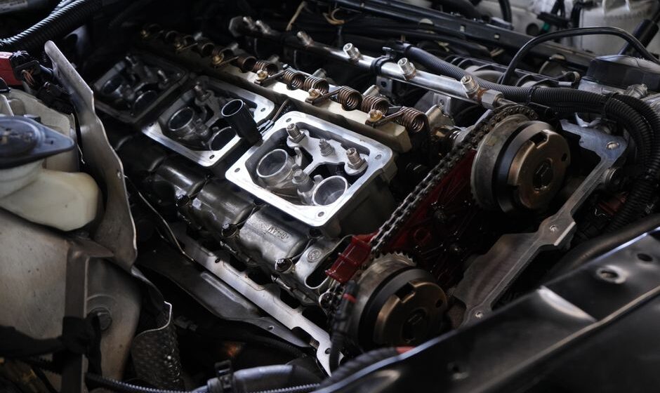 Engine overhaul cost