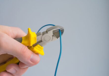 electricista cerca de mí