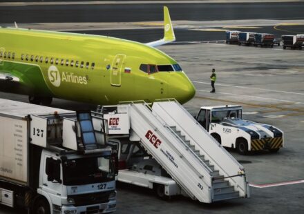 airport shuttle service