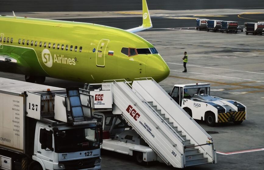 airport shuttle service