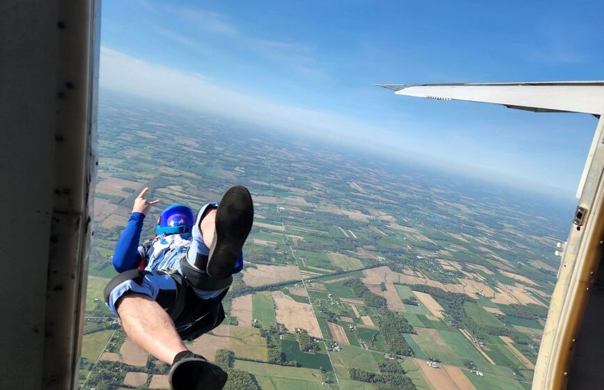 skydiving school