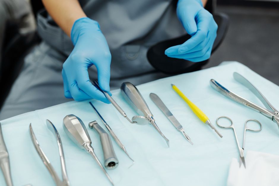 surgical instrument supplier