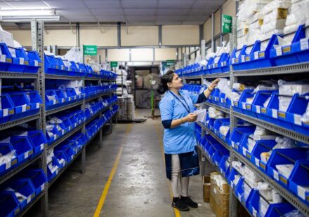 defibrillator supplier
