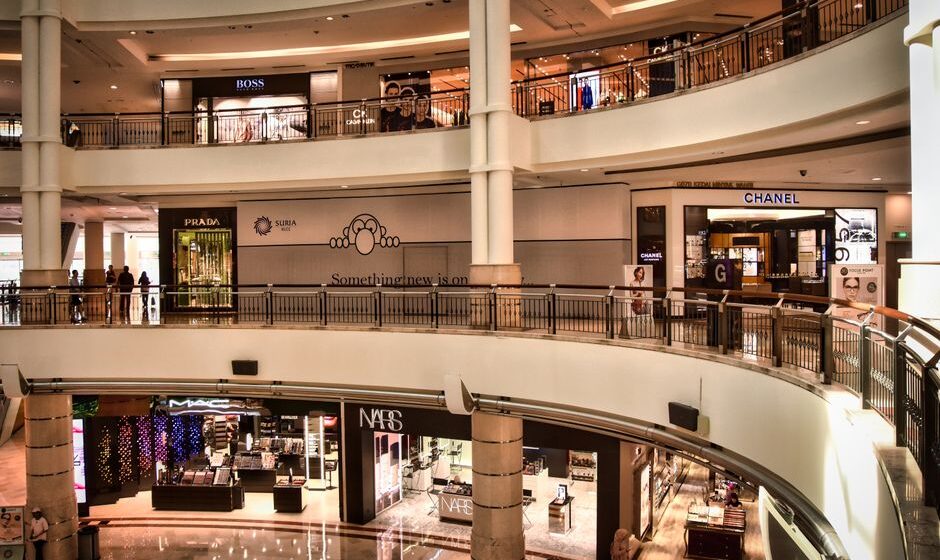luxury brand reseller