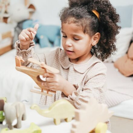 children toy manufacturer
