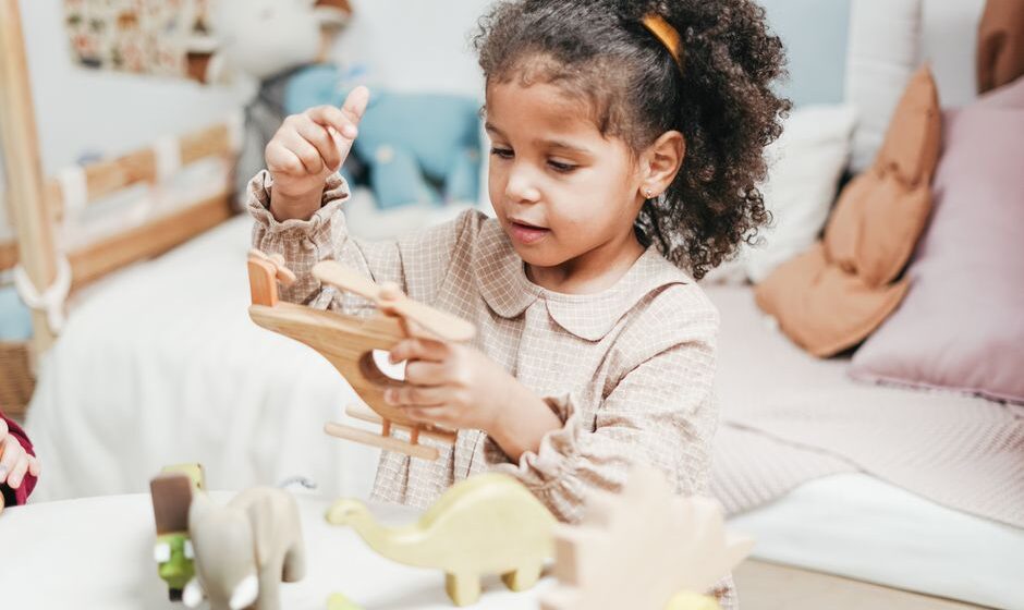 children toy manufacturer